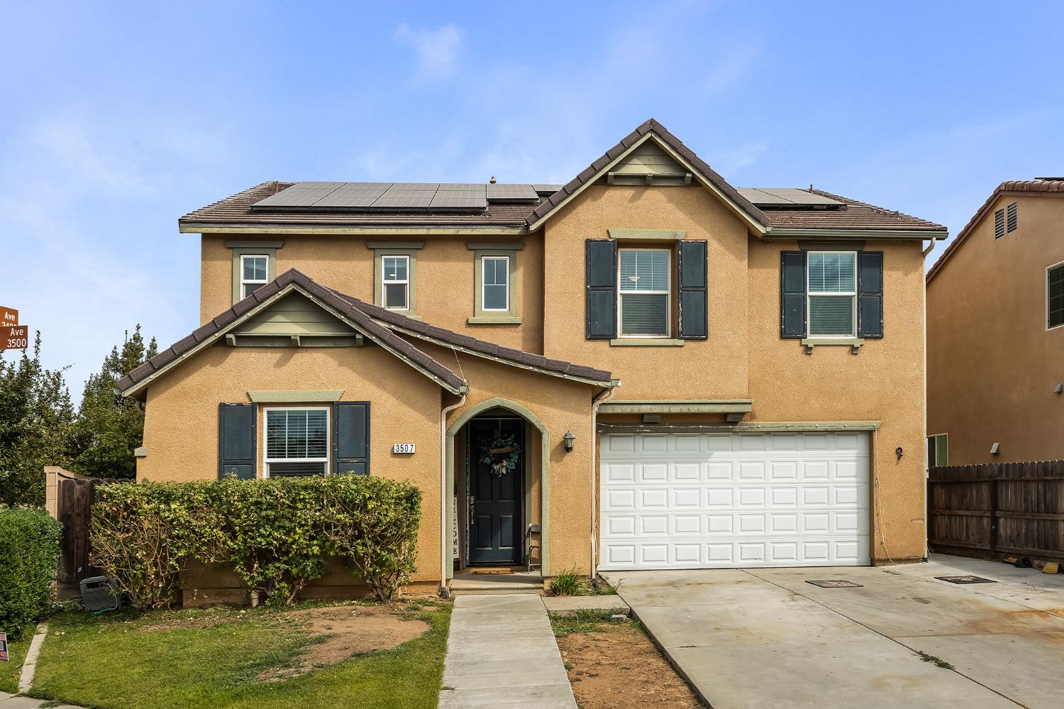 3507 Carmelita Ave